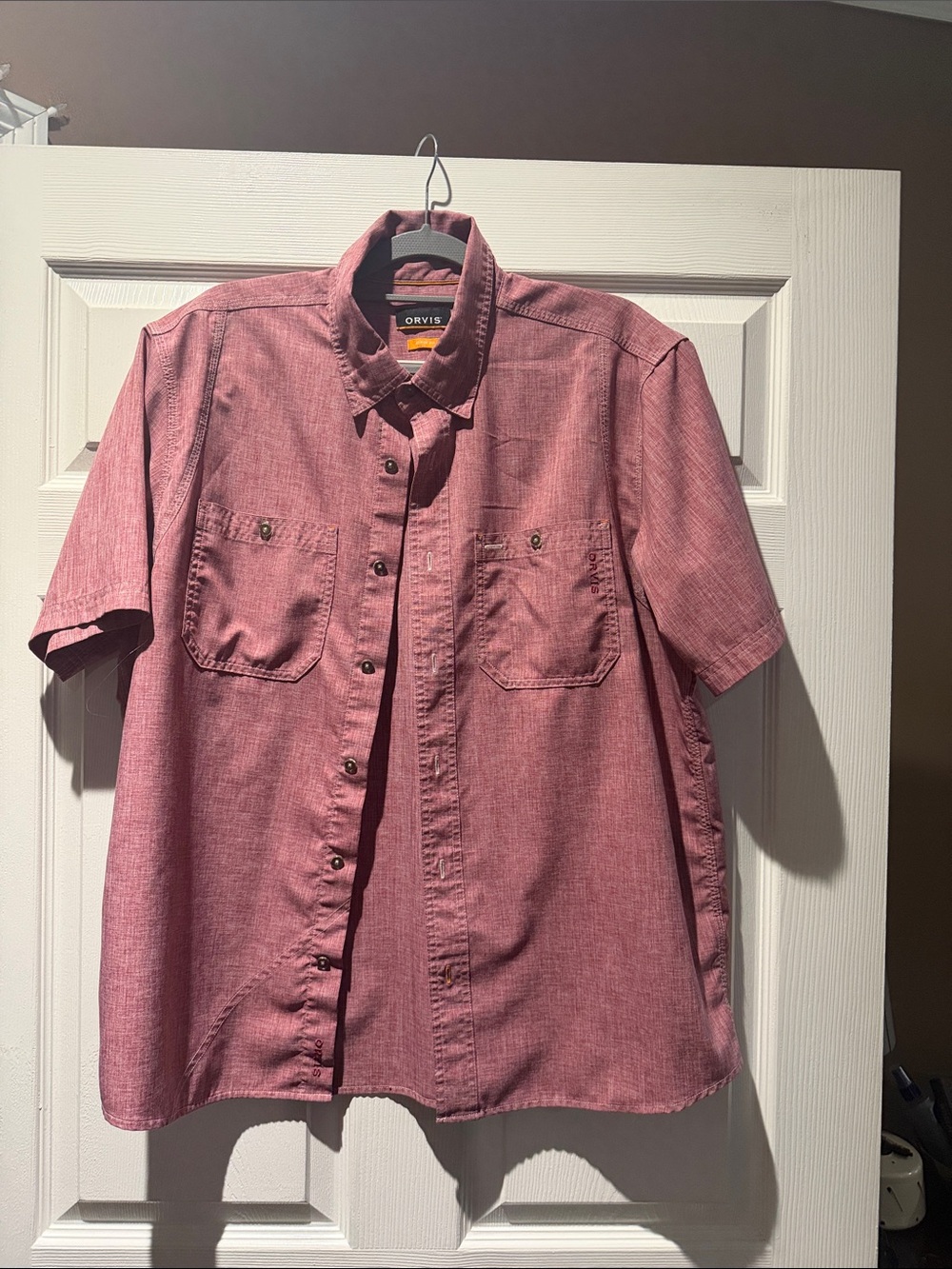 Orvis Men’s Short-Sleeve Button-Down Shirt in Dusty Red